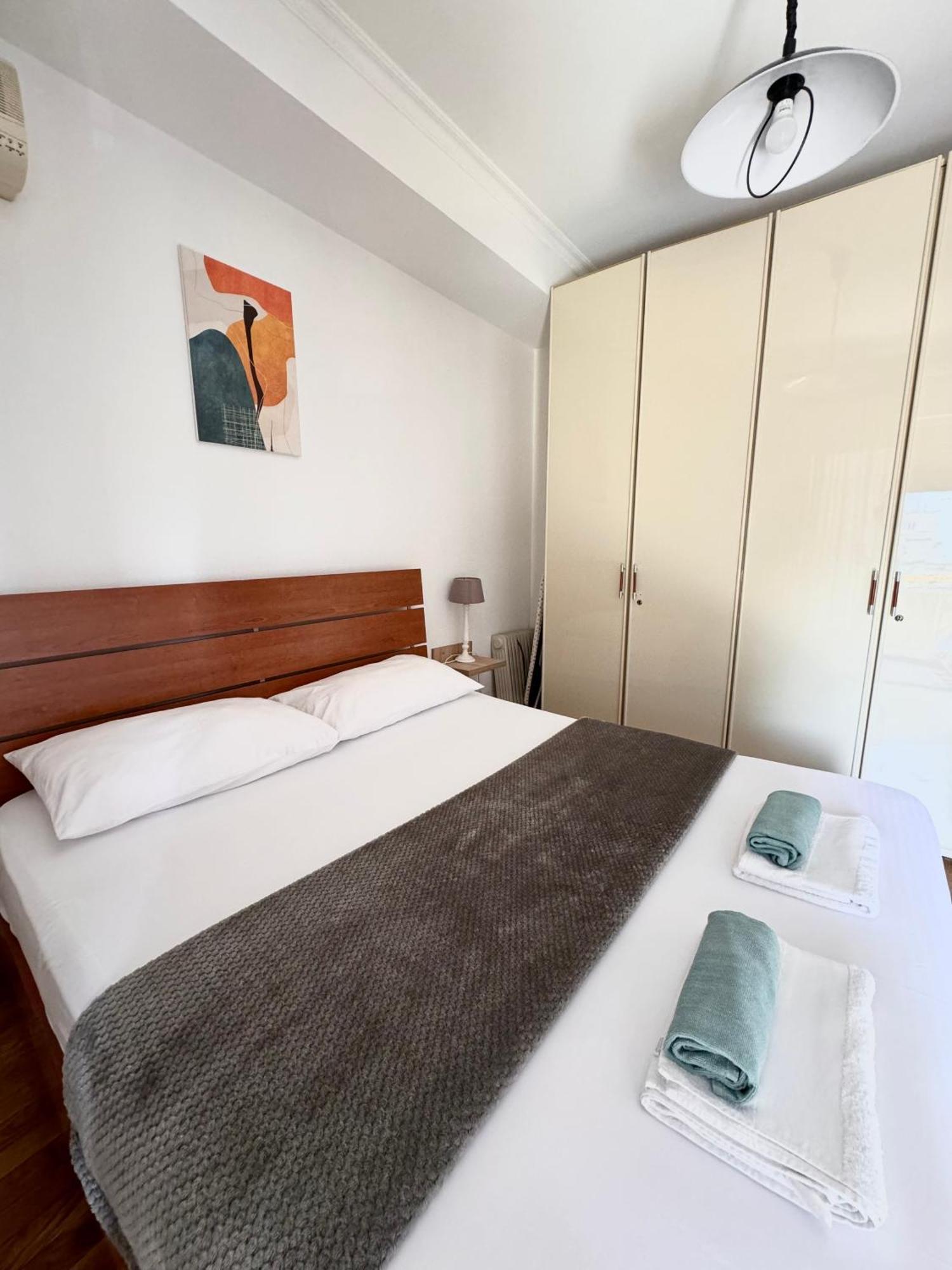 Tirana Vibes Apartment ภายนอก รูปภาพ